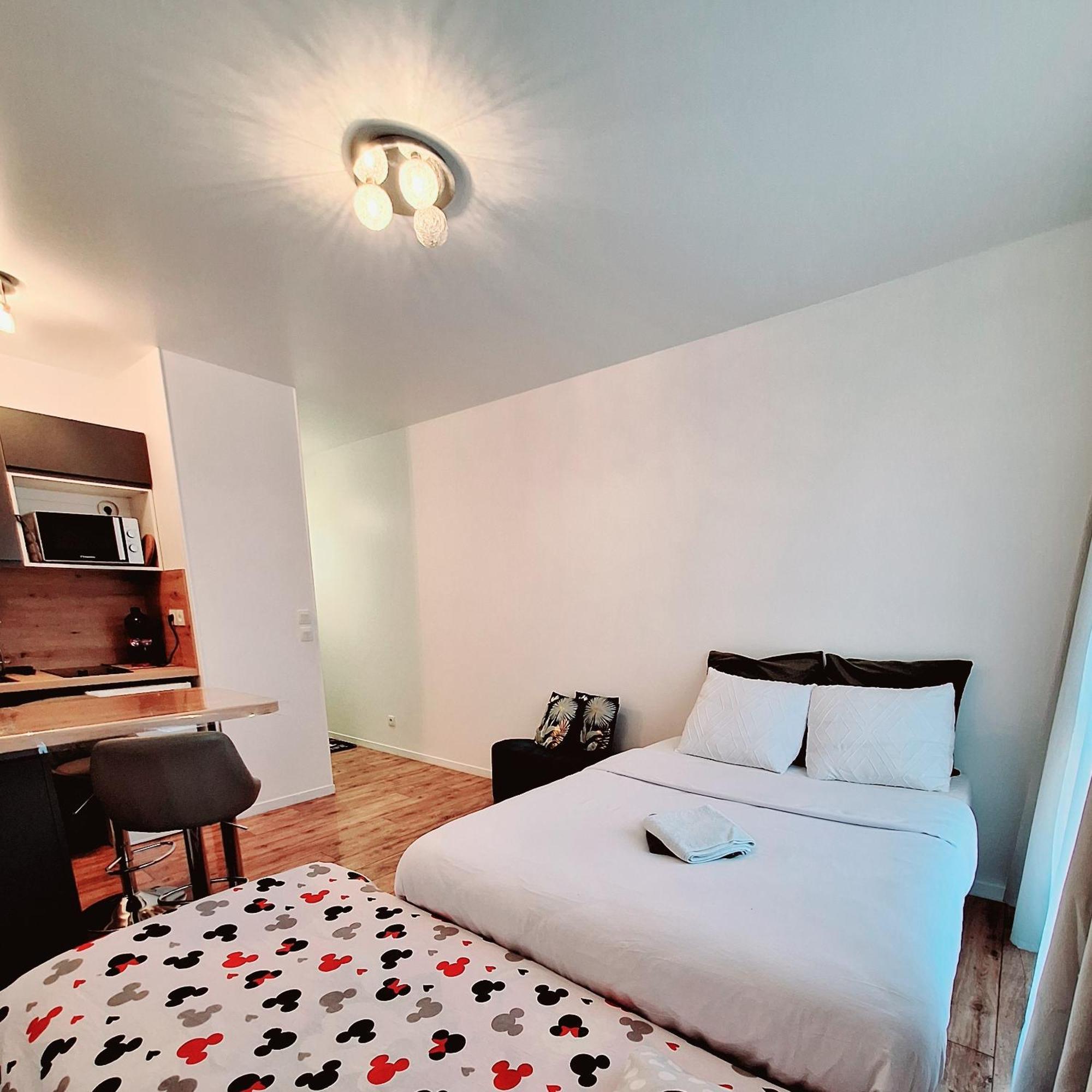 Studio Alpha - 2Min By Train To Disneyland Or 20Min Walk - 5Min Walk To "Val D'Europe" Station Montévrain Exterior foto